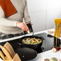 Westinghouse Performance Series - 12-delige Pannenset - Zwart - Geschikt Voor Alle Warmtebronnen Inclusief Inductie 37 Westinghouse Performance Series - 12-delige Pannenset - Zwart - Geschikt Voor Alle Warmtebronnen Inclusief Inductie -Westinghouse 1200x1200 121