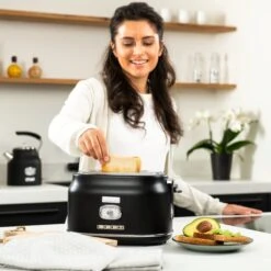 Westinghouse Retro Waterkoker + Broodrooster 2 Sleuven + Blender - Zwart 20 Westinghouse Retro Waterkoker + Broodrooster 2 Sleuven + Blender - Zwart -Westinghouse 1200x1200 141