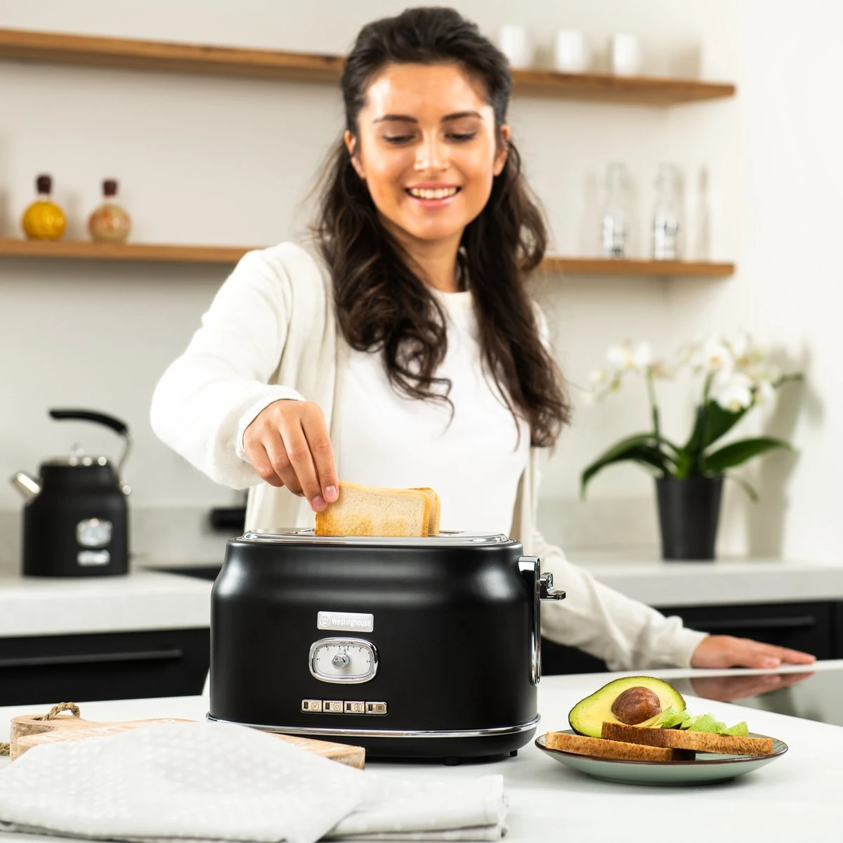 Westinghouse Retro Waterkoker + Broodrooster 2 Sleuven + Blender - Zwart 10 Westinghouse Retro Waterkoker + Broodrooster 2 Sleuven + Blender - Zwart - Afbeelding 10